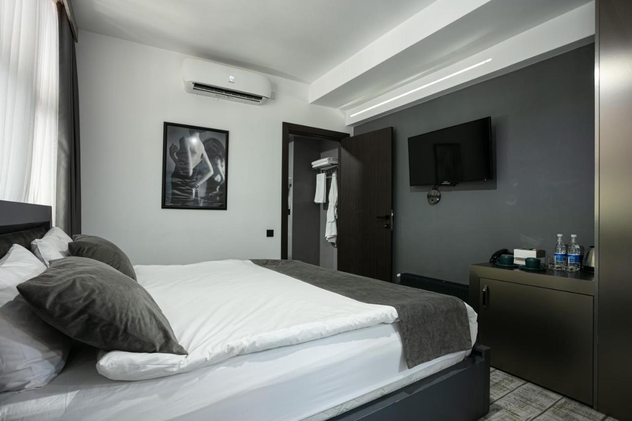 Hotel Monk House Erywań Zewnętrze zdjęcie