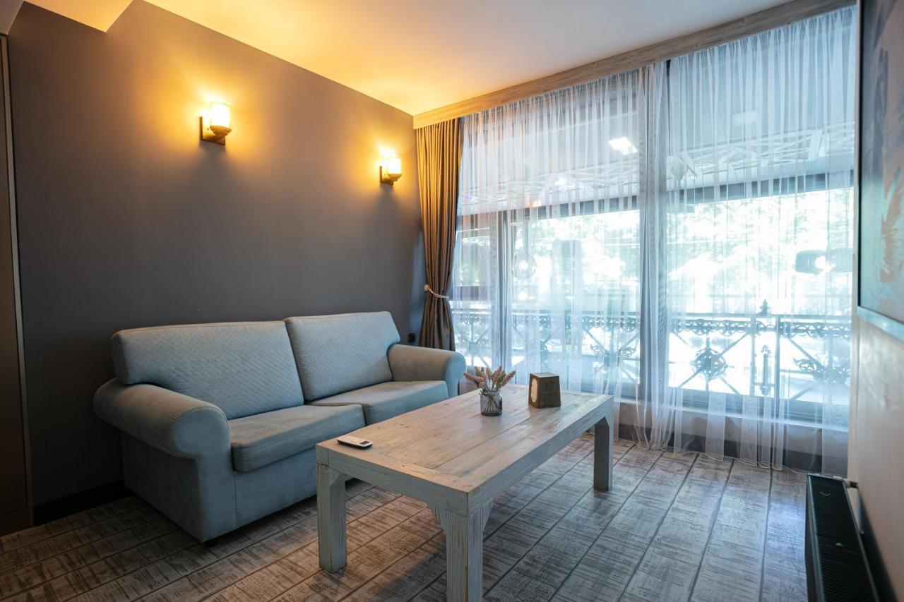 Hotel Monk House Erywań Zewnętrze zdjęcie