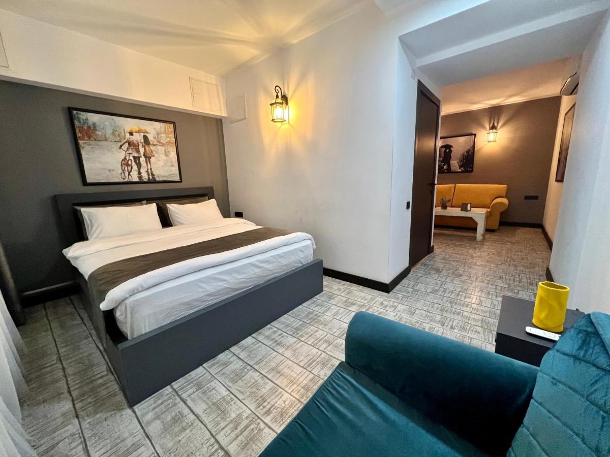 Hotel Monk House Erywań Zewnętrze zdjęcie