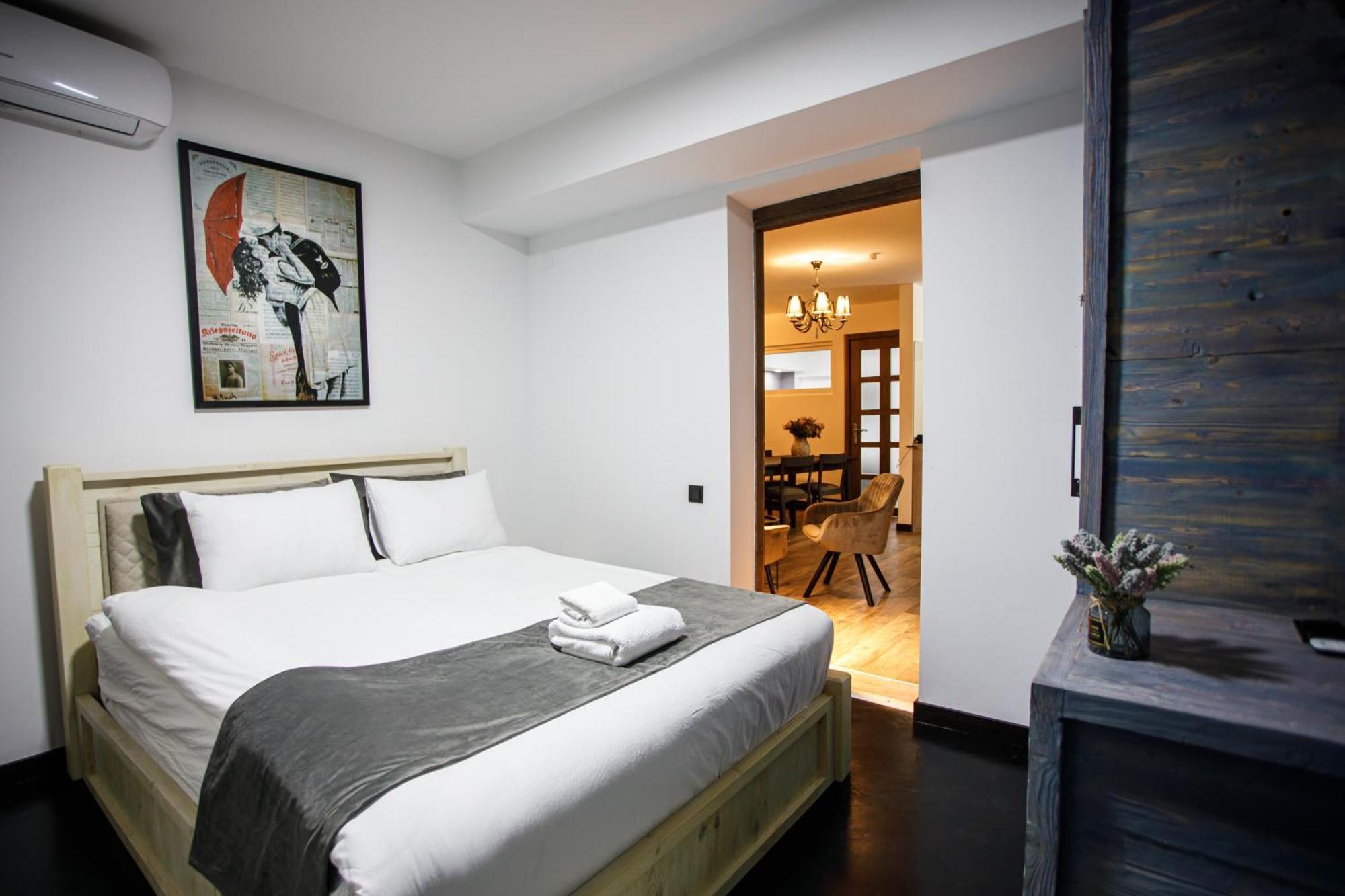 Hotel Monk House Erywań Zewnętrze zdjęcie