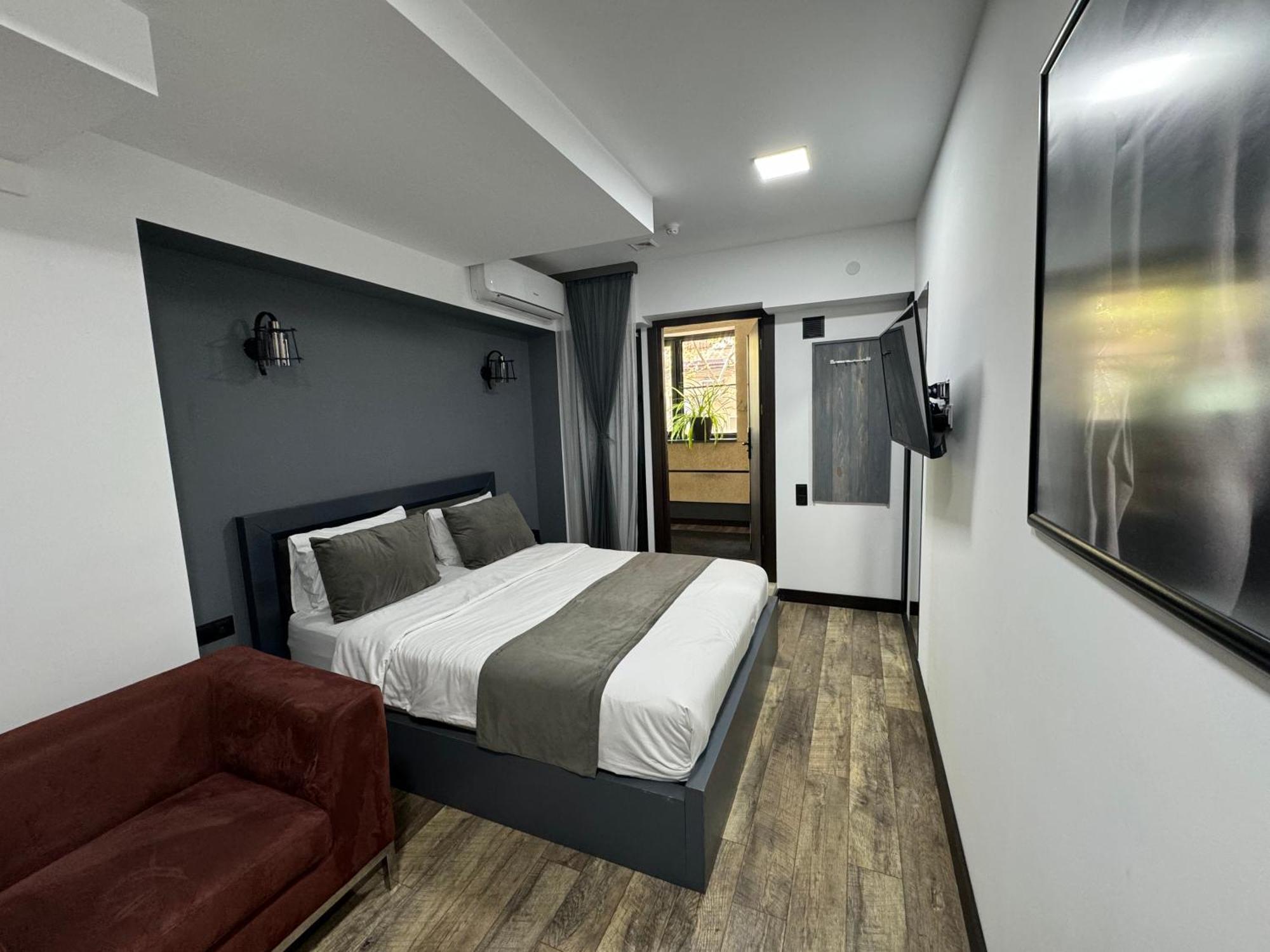 Hotel Monk House Erywań Zewnętrze zdjęcie